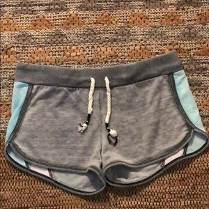 Roxy color block surf short 🏄‍♀️